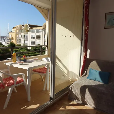 Lägenhet Port-2 By Interhome