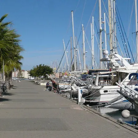 Port-2 By Interhome Lägenhet *