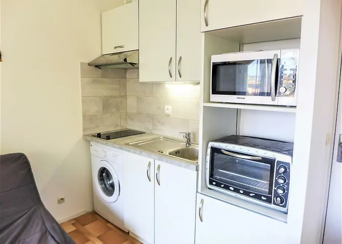 Port-2 By Interhome *